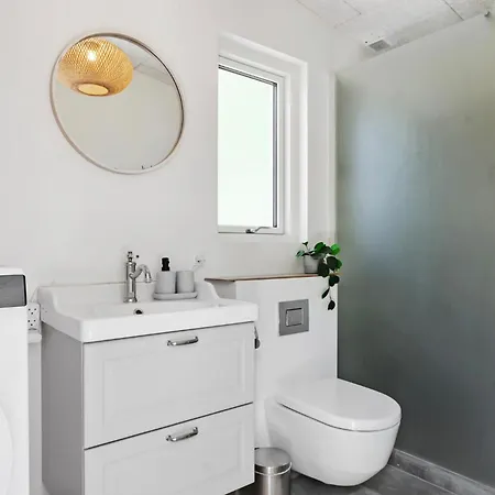 Lovely In With Kitchen Ferienhaus