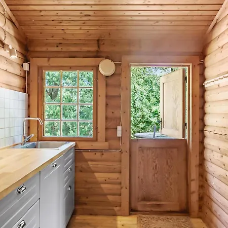 Lovely In Hojslev With Kitchen Feriehus *