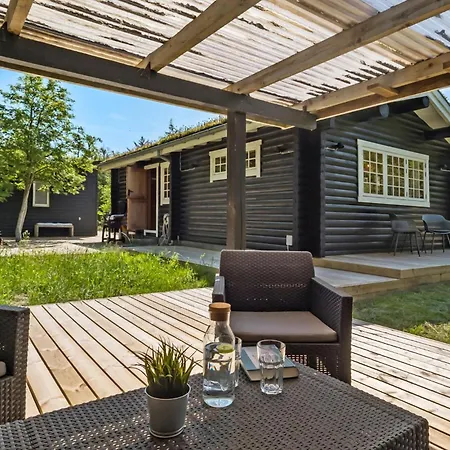 Ferienhaus Lovely In With Kitchen *