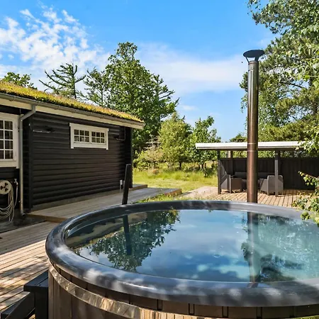 Lovely In Hojslev With Kitchen * Lundø