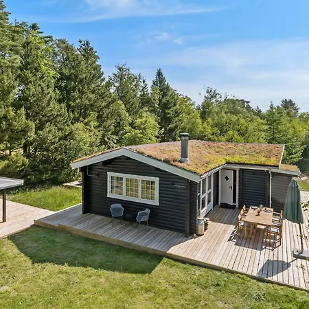 Lovely In Hojslev With Kitchen Feriehus *