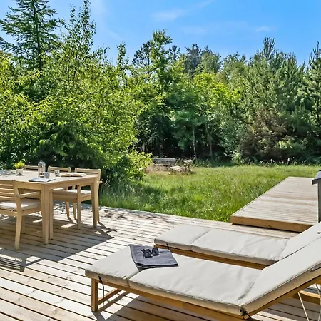 Lovely In Hojslev With Kitchen Feriehus Lundø
